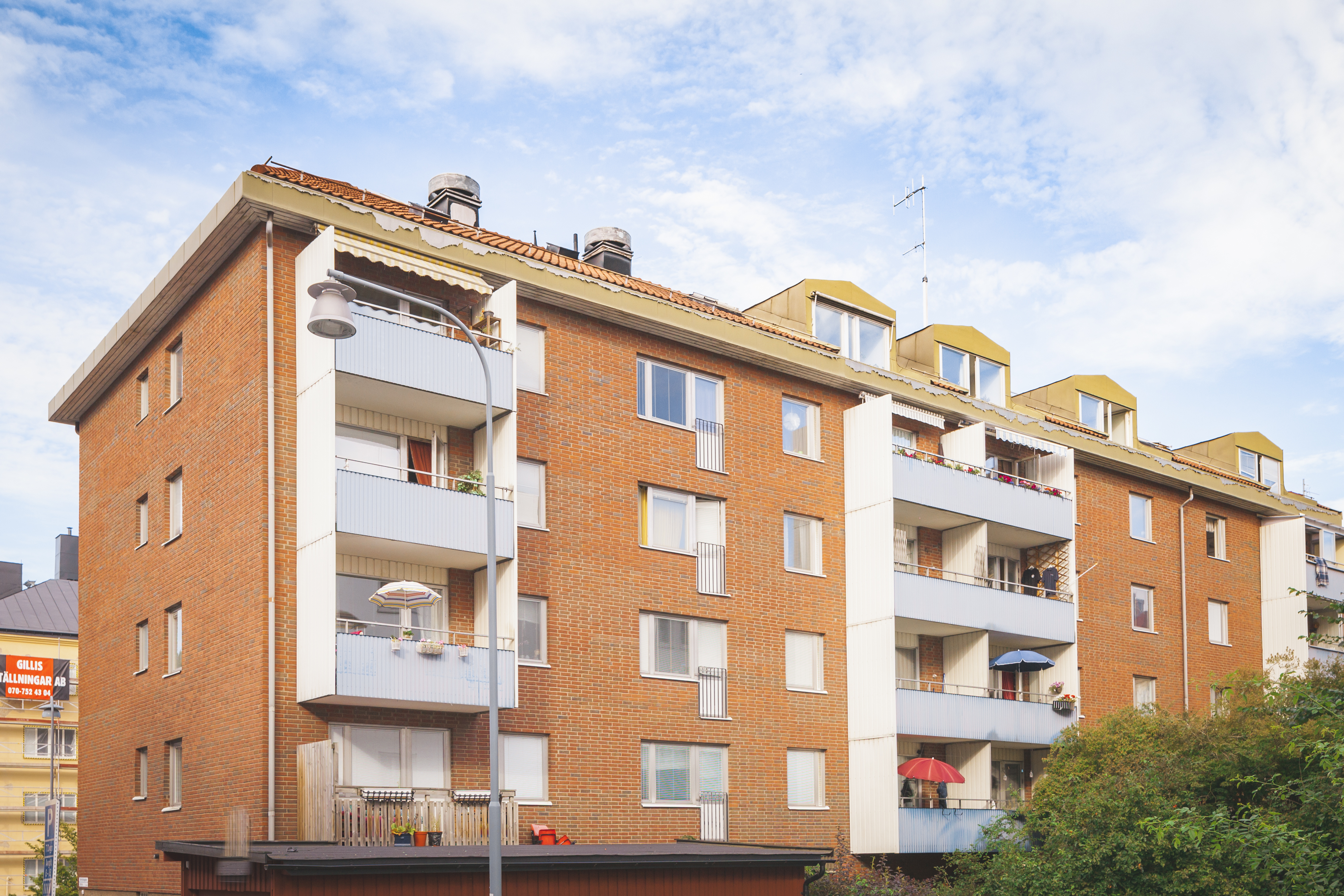 Bild 2 av 3 på objektet