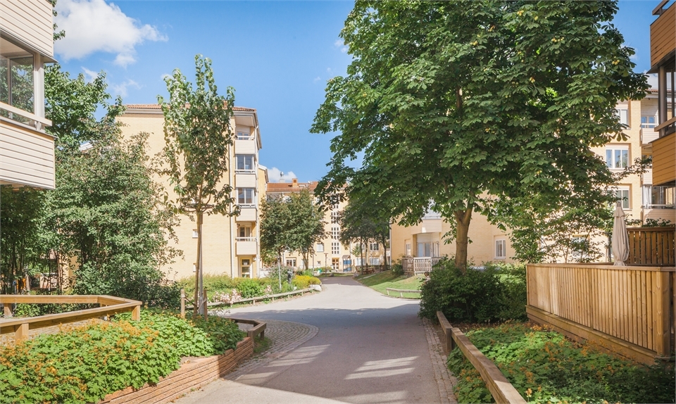 /Global/DisplayMultimediaDescription.ashx?guid=f76efcc8-d400-4d42-914f-8811f300e5be